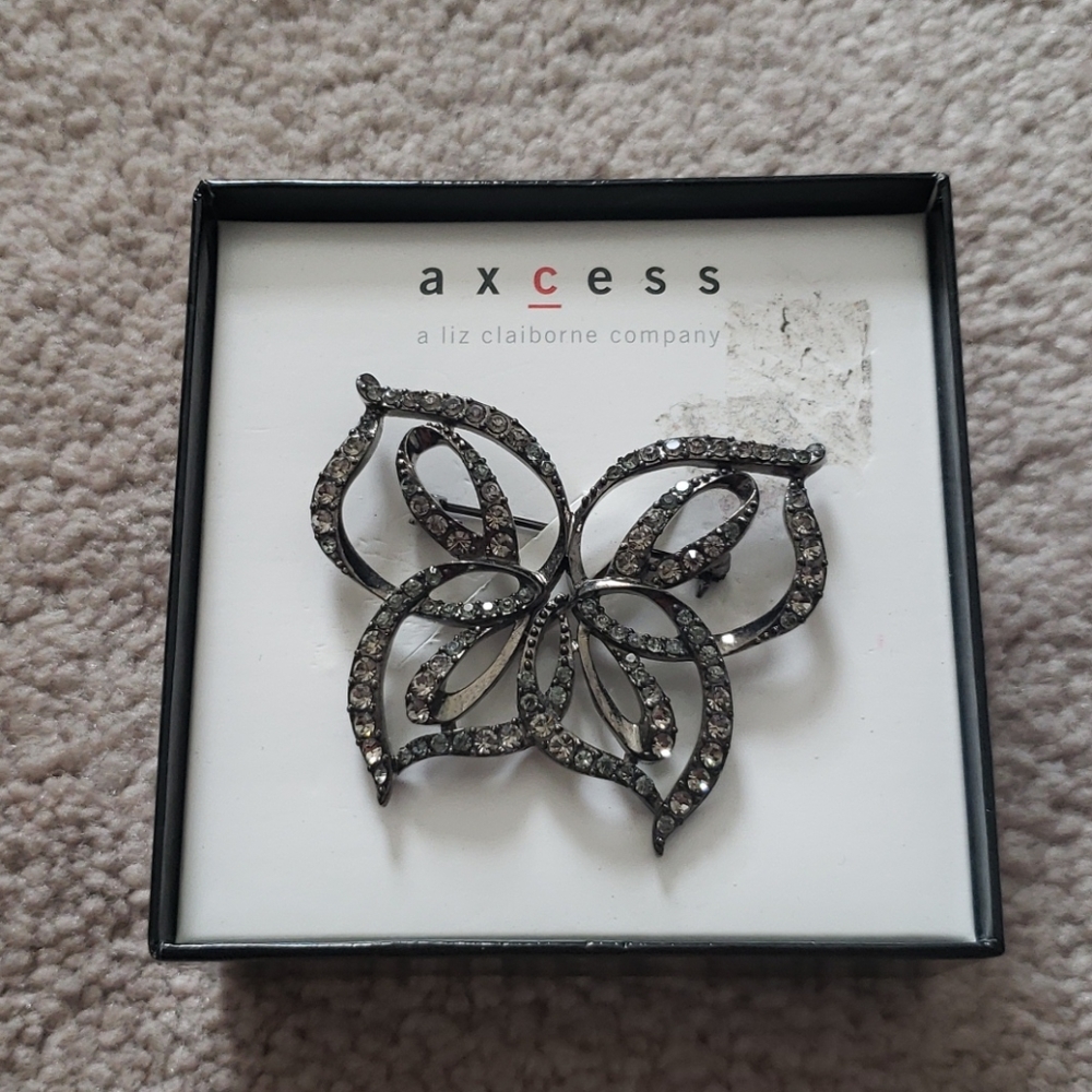 🦋🦋Silver Butterfly Brooch 🦋🦋